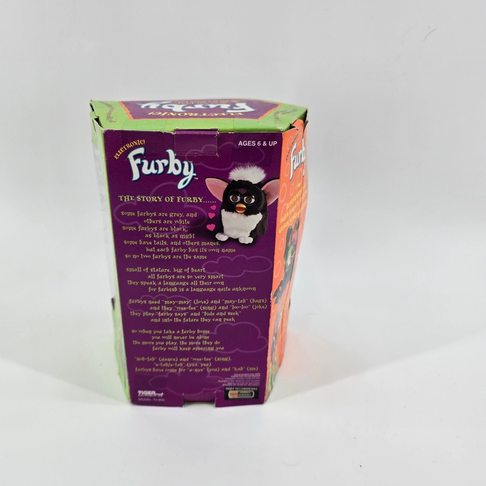 Tiger Electronics Furby 1998 Vintage Model 70-800 Tuxedo Black White - Picture 3 of 4